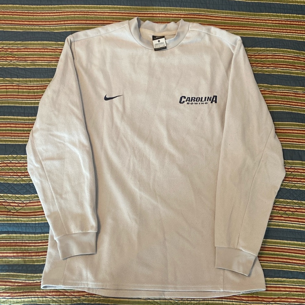 Women’s pullover sweatshirt